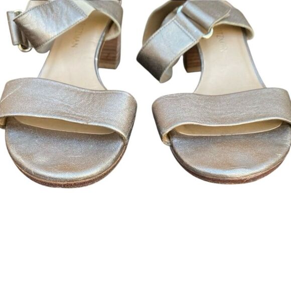 Stuart Weitzman Metallic Gold Broadband Leather Open Toe Sandals Sz 8.5 EUC!
